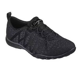Skechers Breathe Easy Infiknity Womens Round Closed Toe Slip-On Shoe. Size 6